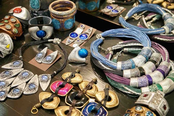 XIV выставка «Бижутерия от винтажа до наших дней»
