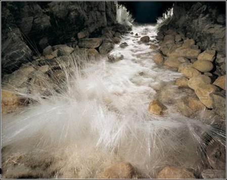 Стеклянные водопады Стива Тобина