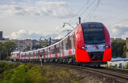 Непунктуальная «Ласточка»: поезд застрял между Нижним Новгородом и Москвой — фото 1