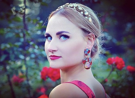 Мила Трушкова привезла в Мосгордуме картины художников, посвященные врачам &mdash; фото 1