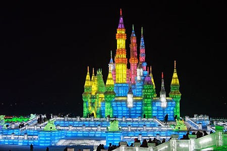 Фестиваль Ледяных дворцов в китайском Харбине – зимняя сказка — фото 8