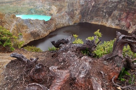 Вулкан Келимуту и 3 разноцветных озера — фото 20