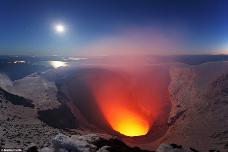 Вулканы – страсть фотографа Martin Rietze — фото 14