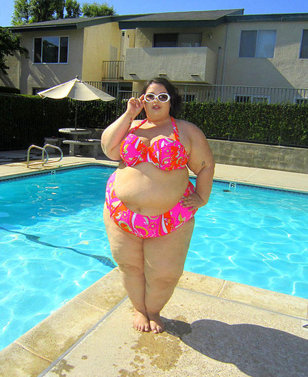Жиркини – новый вид купальника для женщин чрезмерно весомых достоинств — фото 18
